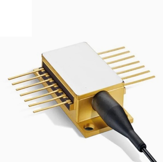 1064 ± 2nm 200mW DFB Laser Diode PM