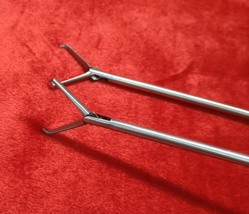 Laparoscopic Tenaculum Forceps 5mm Double Action Best Quality Reusable-2pc
