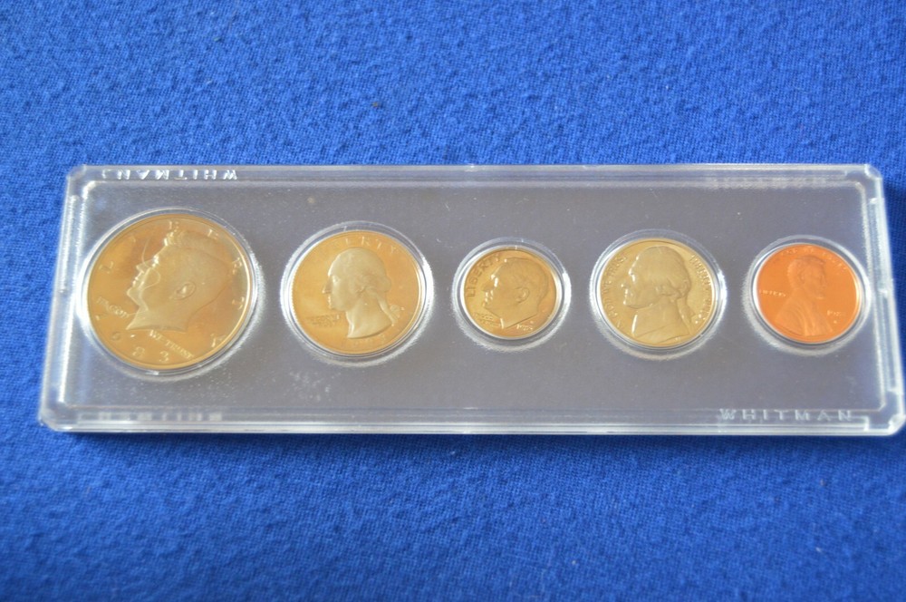 1983 Birth Year Set   Includes Kennedy Half Dollar  83-1