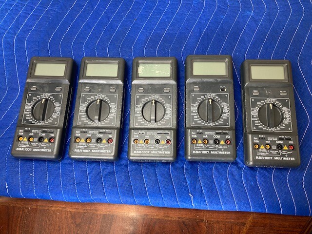 R.S.R. ELECTRONICS INC. 1007 Digital Capacitance & Inductor Multimeter USED2(PC)