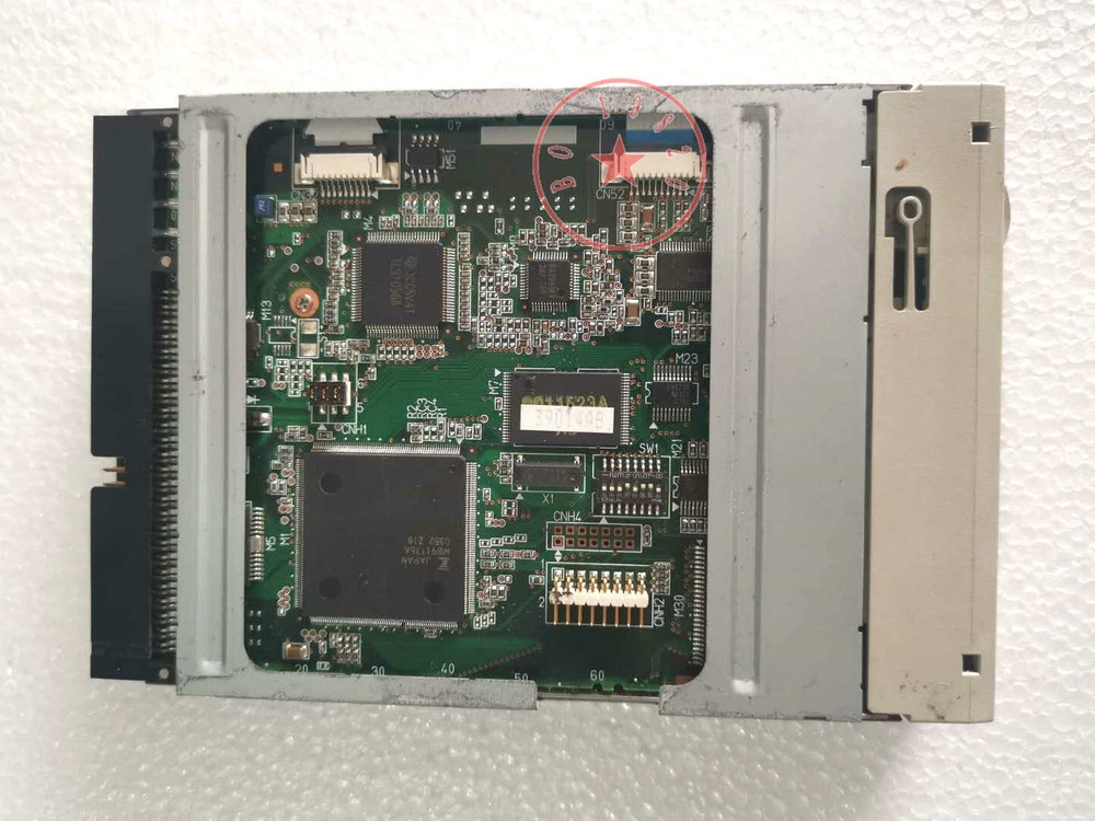 FUJITSU MCM3064SS 640M MO Driver 50-pin SCSI interface