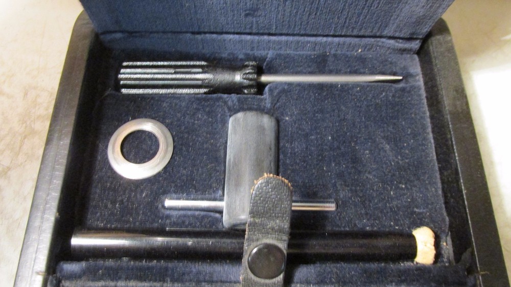 American Optical Case and Lens