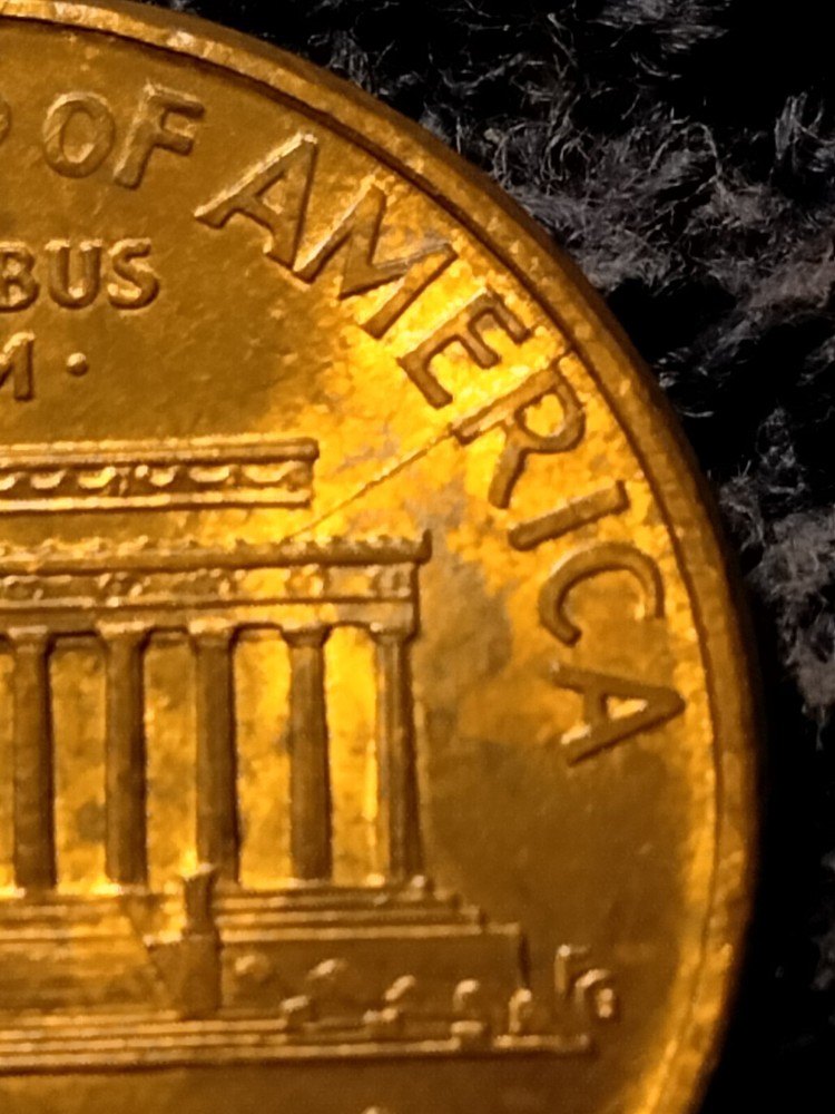 1999 Lincoln Memorial Cent. Reverse Die Crack Error.