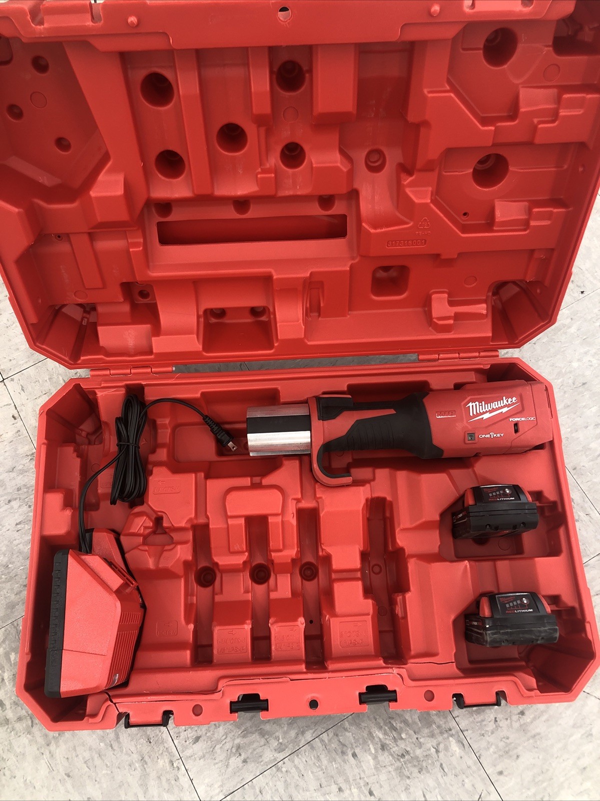 Milwaukee 2922-20 M18 FORCE LOGIC Press Tool Kit with ONE-KEY Bare Tool