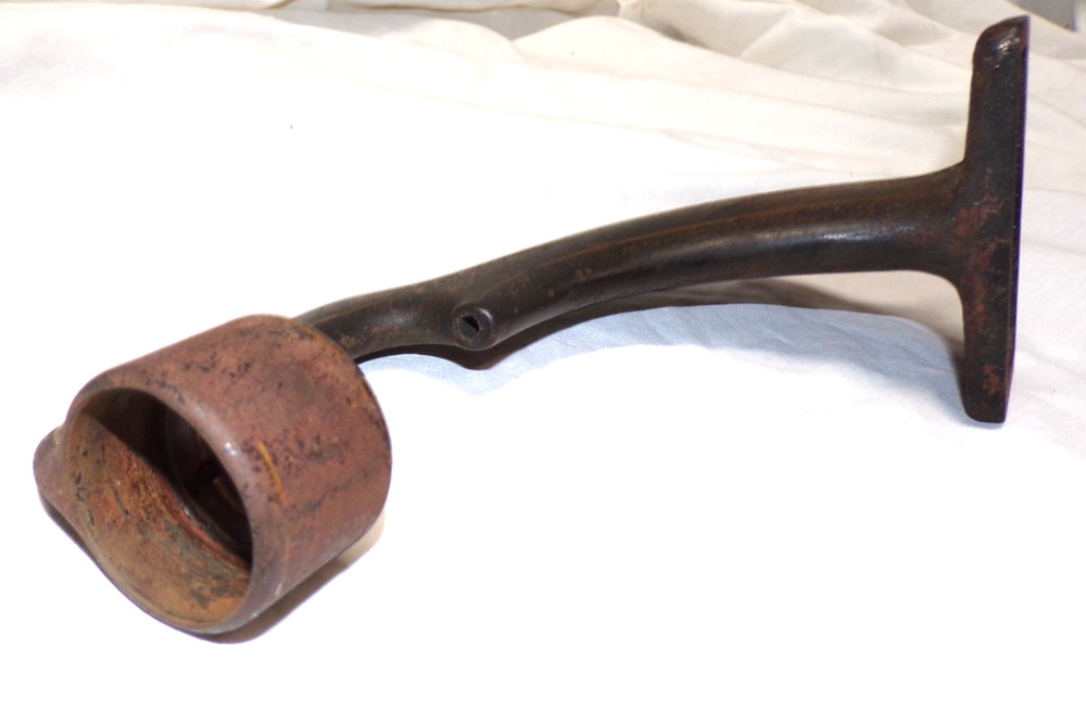 VICTOR DISC PHONOGRAPH BACK BRACKET