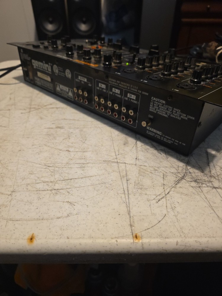 Gemini Preamp/ Mic Mixer Model KM -707