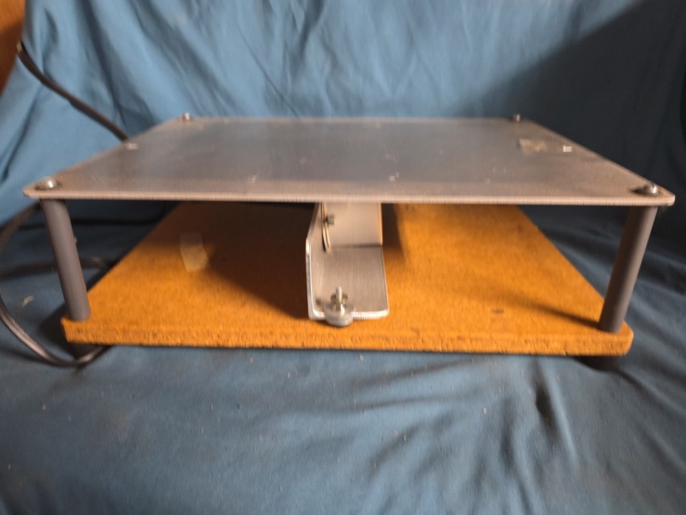 Ehrlich Vibrating Tabletop Table, 1985 Morris &Lee
