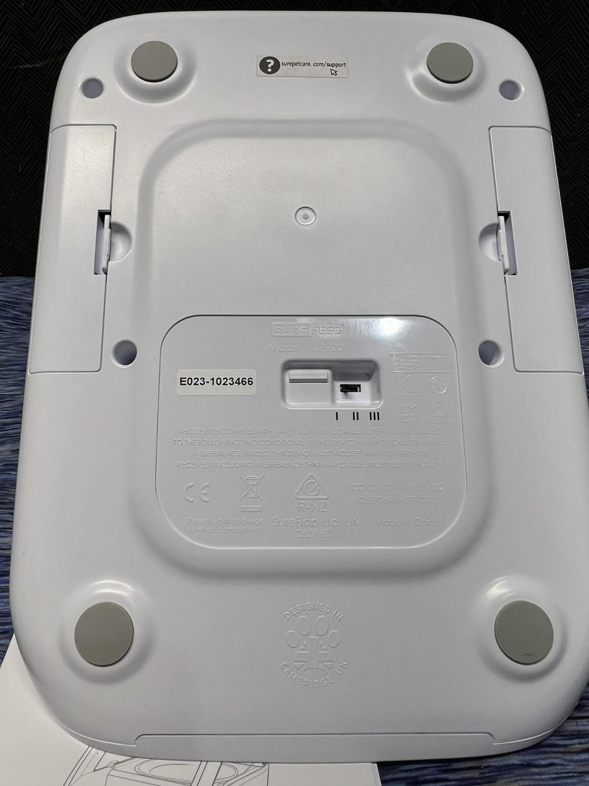 NEW Sure Petcare SureFlap SureFeed Microchip Automatic Pet Feeder S1-2