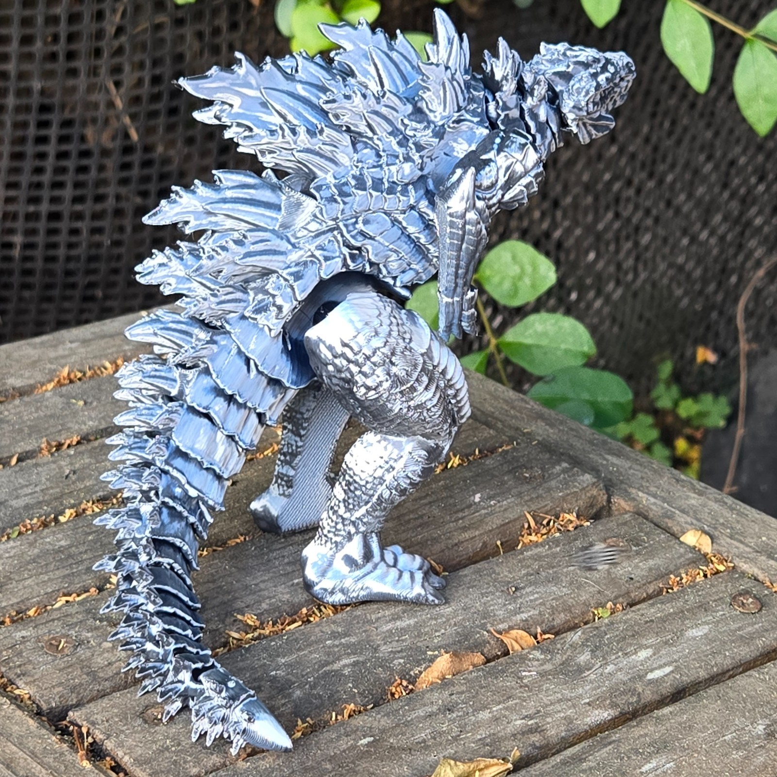 3D Printed Articulated Godzilla Figure - Dual Color Silver/Black - Highly Detail