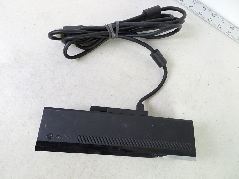 Xbox One Kinect Camera Motion Sensor Bar (Black, Model 1520) Tested