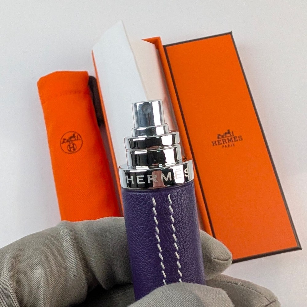 New HERMES Refillable Atomizer Perfume Case Accessory Leather Purple