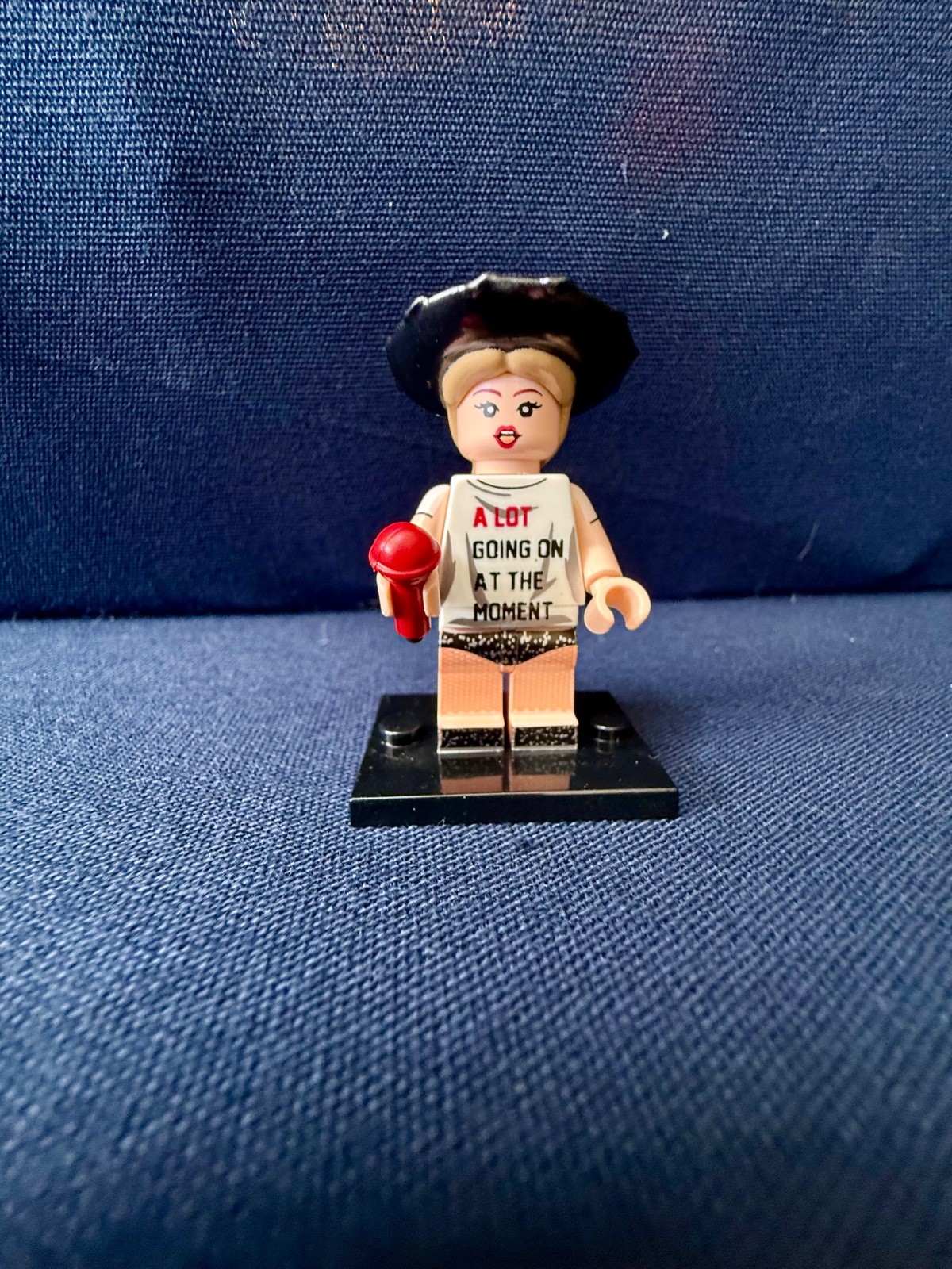 Taylor Swift Eras tour mini figures set of 8 brand New w/ guitars microphones