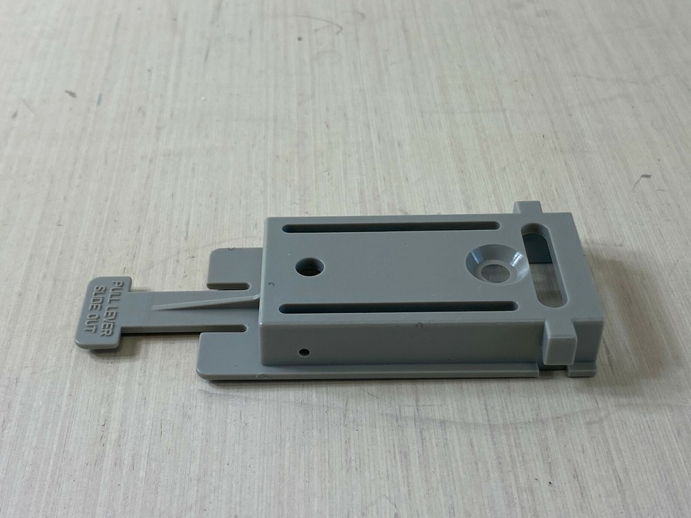 DD12: Posey 8276 Saddle Bracket -10 Available