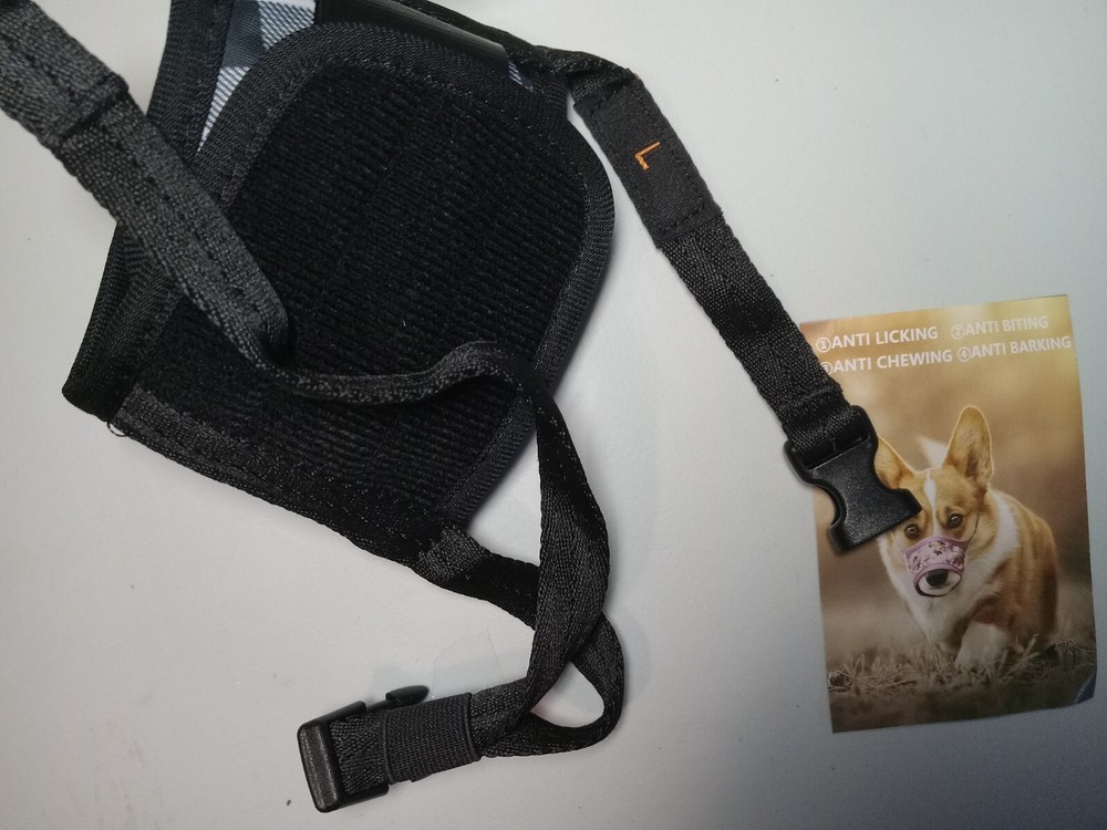 HEELE Dog Muzzle,Soft Nylon Print Muzzle Air Mesh Breathable Adjustable