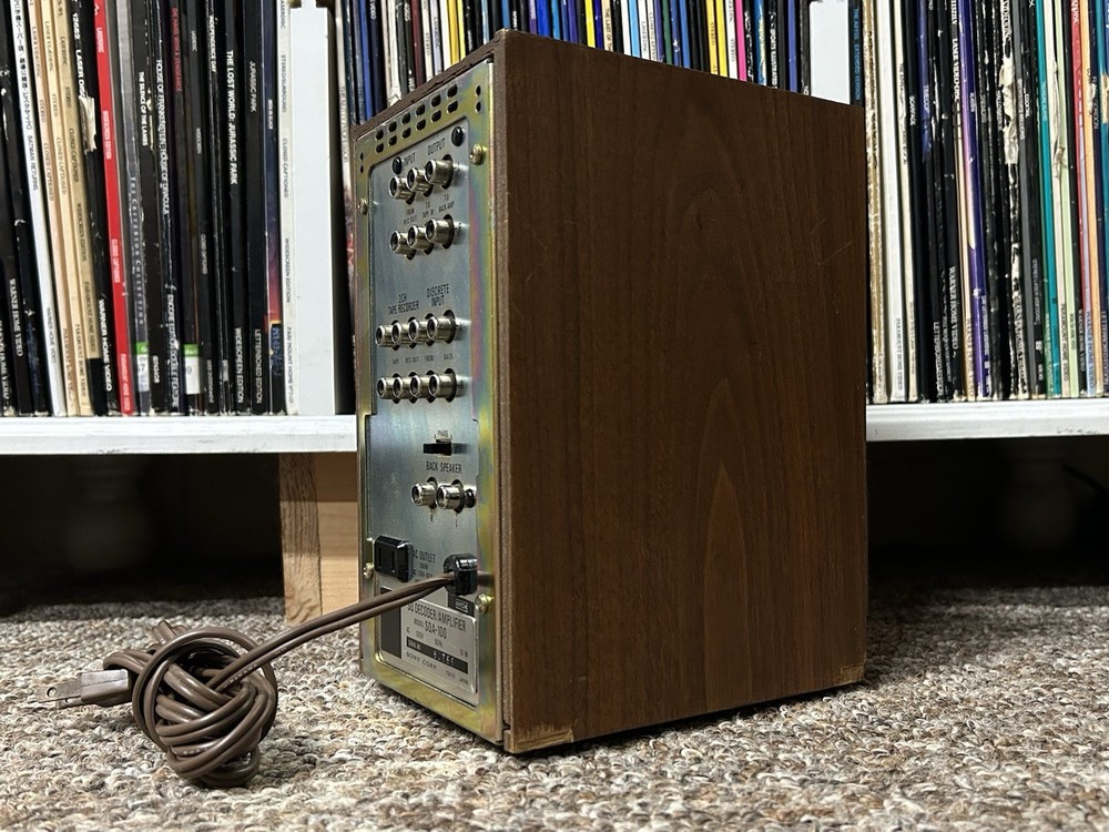 Sony SQA-100 Solid State SQ Decoder/Amplifier 2 Watts 2CH/ 2-4/ R-MTX