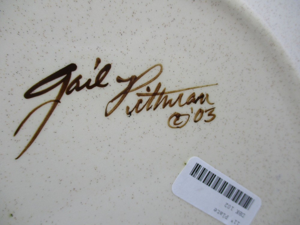 GAIL PITTMAN DUETS RED DINNER PLATE - 11" 0612E