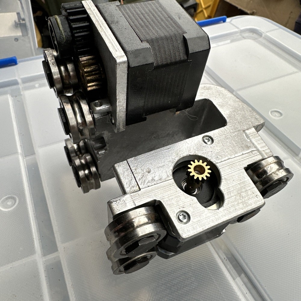 2?DPM Stepper Motor DPM42SH38-4A.003,