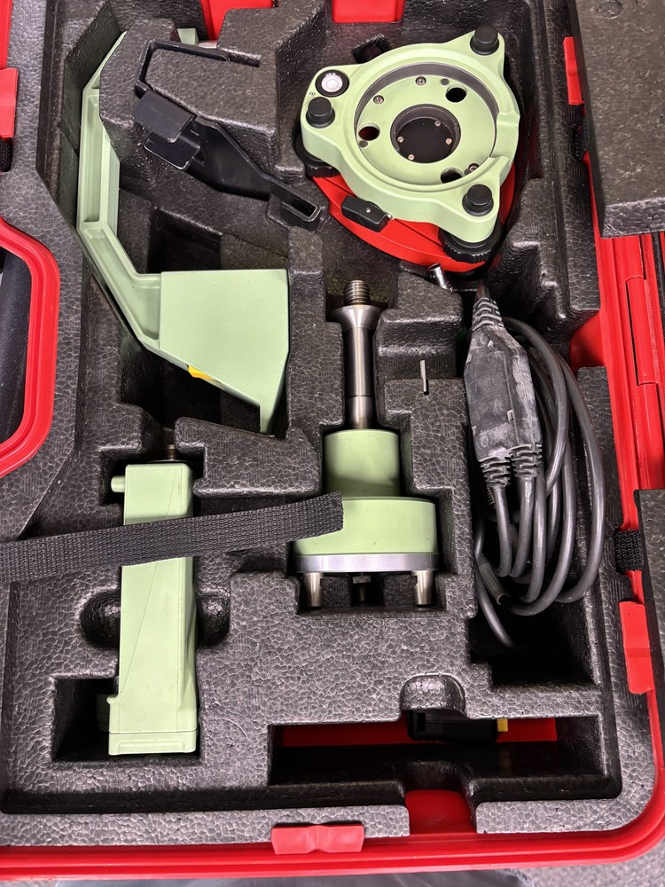 Leica GPS900 GPS Base & Rover System