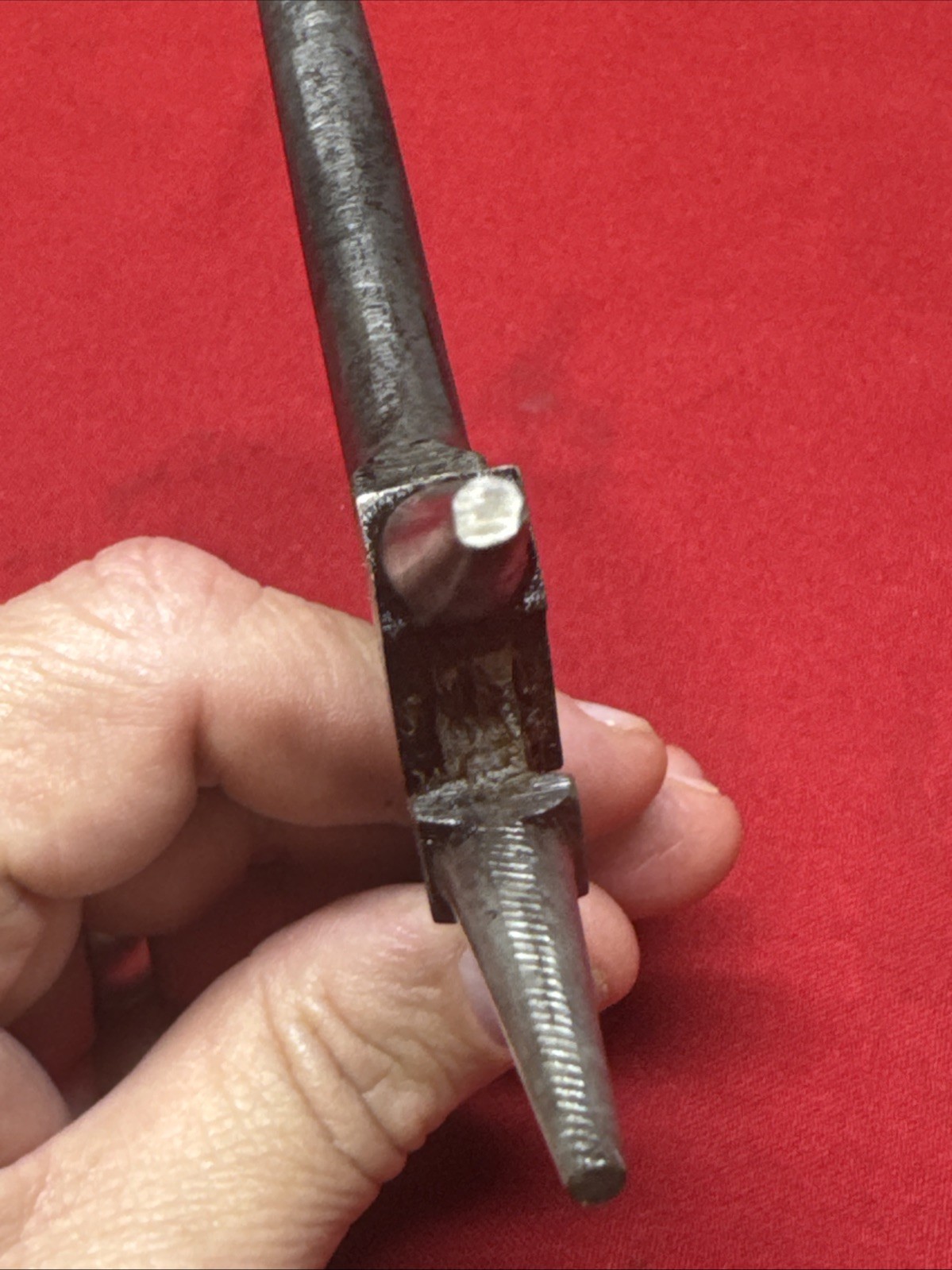 WW2 Military Round Nose 6 Inch Pliers D518