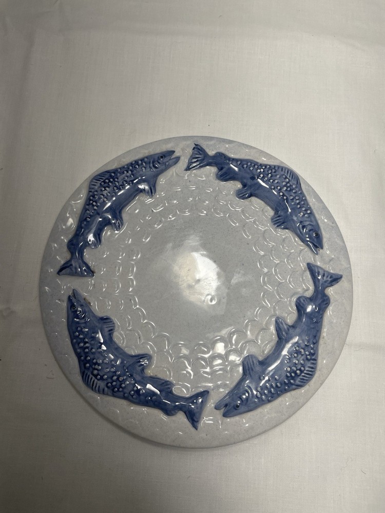 Salmon Embossed Blue & White Stoneware Trivet