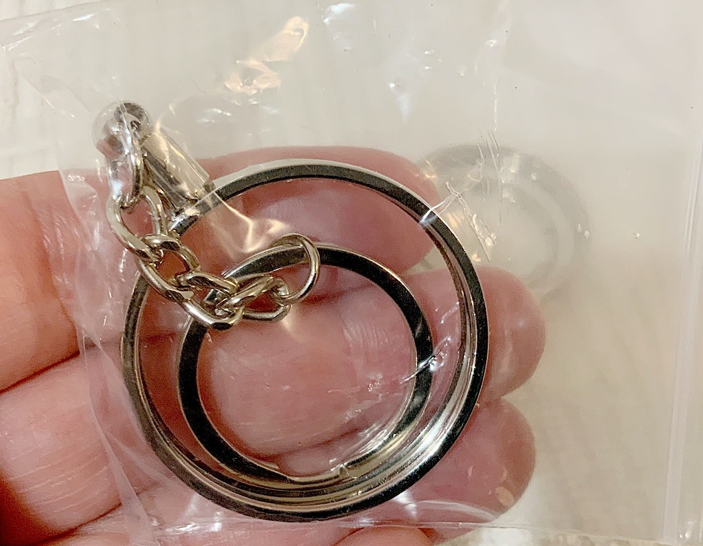 38MM BEZEL FITS Morgan, Peace, Ike Dollars For Coin Keychains (SILVER)