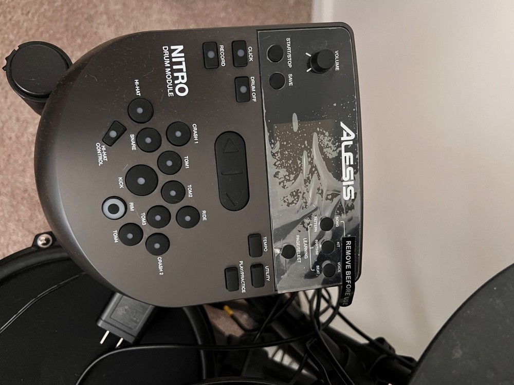 DRUM MODULE ALESIS NITRO, CAJA ABIERTA
