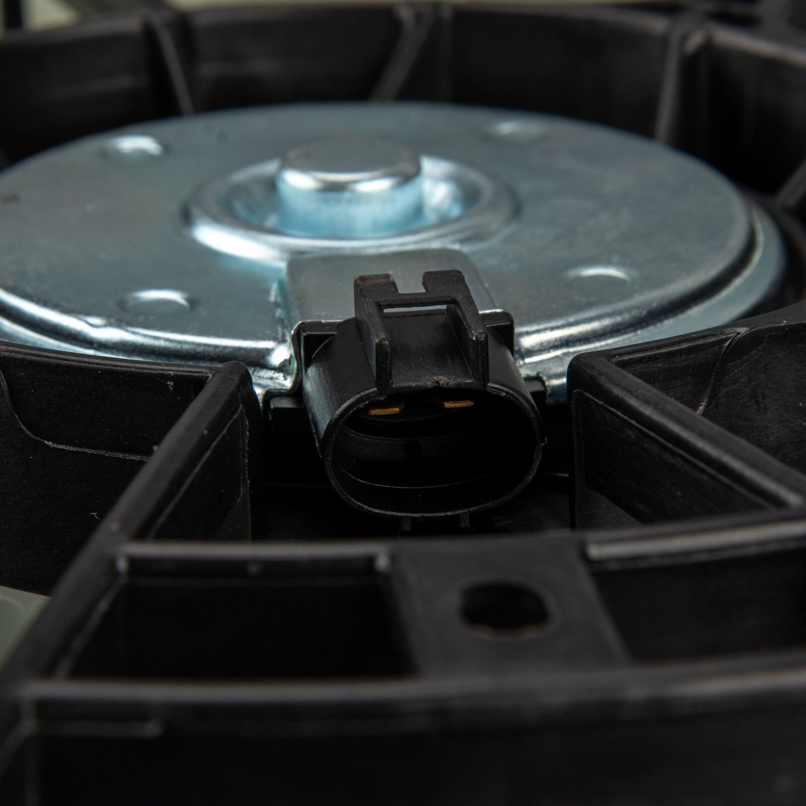 For 2007 2008 2009 2010 2011-2015 Toyota Yaris 1.5L Engine Radiator Cooling Fan