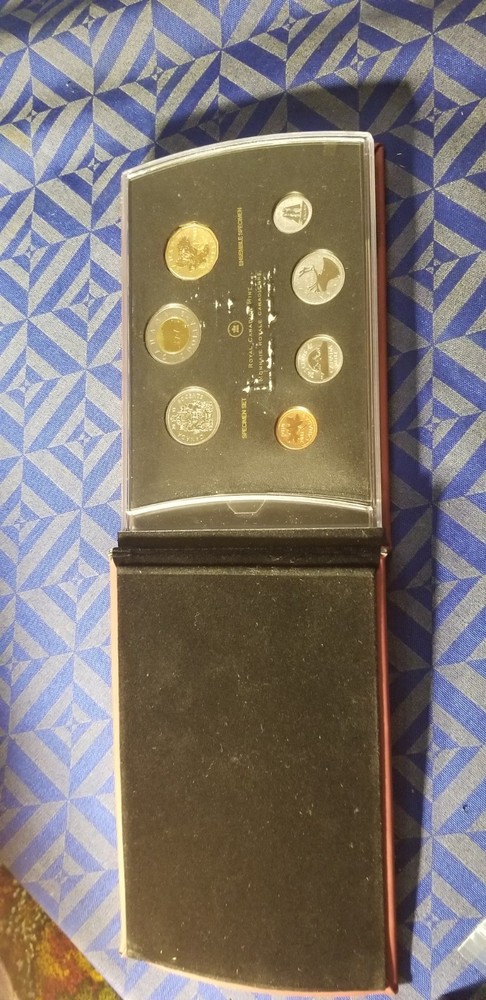 Canada 2011 Specimen Set Having Grey Owl Loon Dollar Outer Box Missing