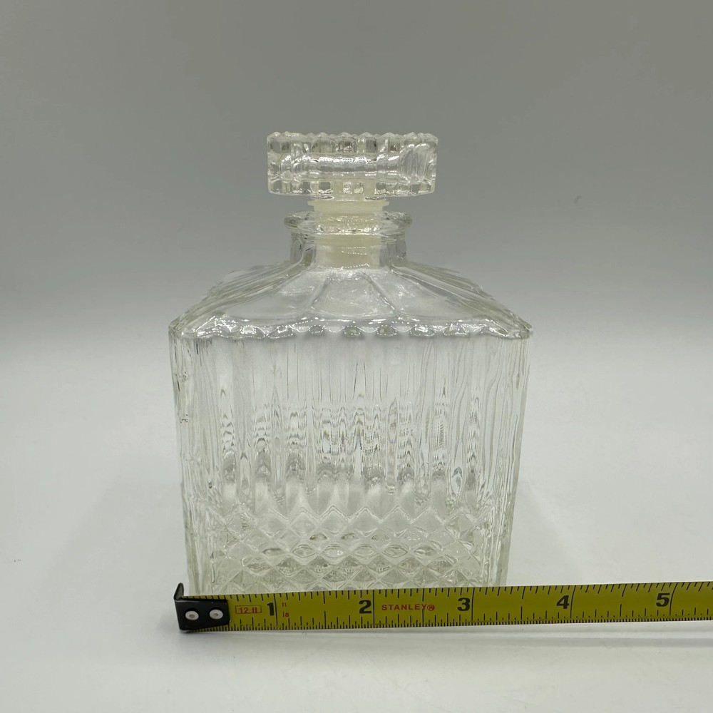 Whiskey Decanter Diamond Pattern 4.5" Tall