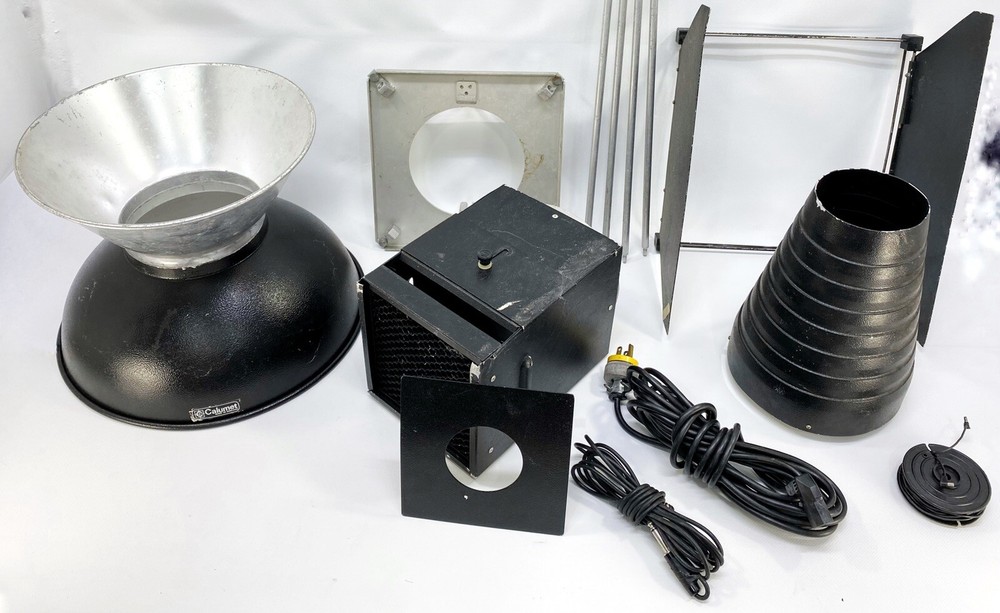 Bowens Calumet Strobe Light Soft Box Frame Reflectors Diffuser Snoot Cord Lot