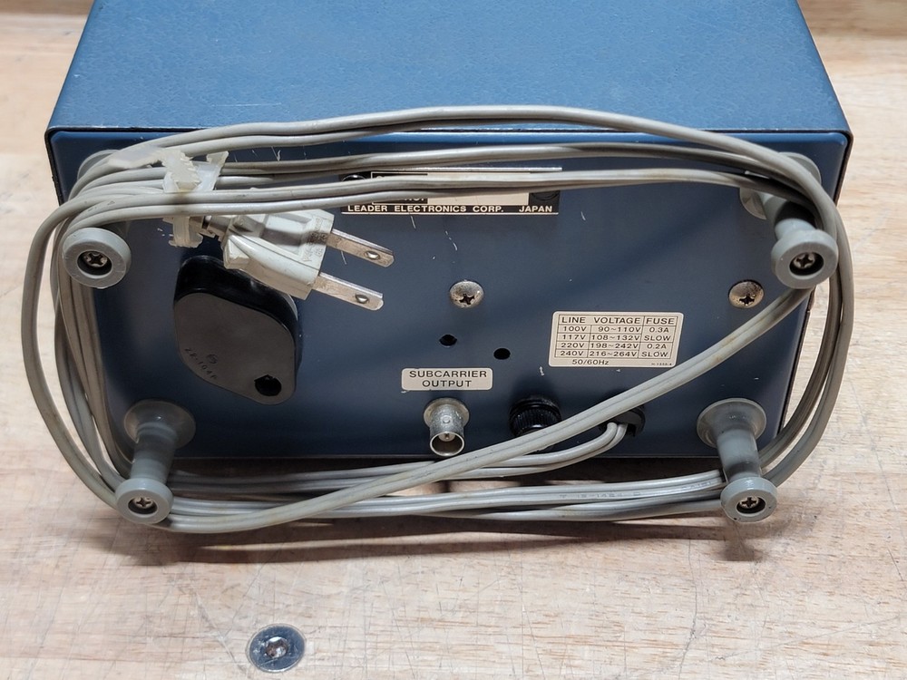 Leader Model LCG-396 NTSC Pattern Generator POWERS ON! *READ BELOW*