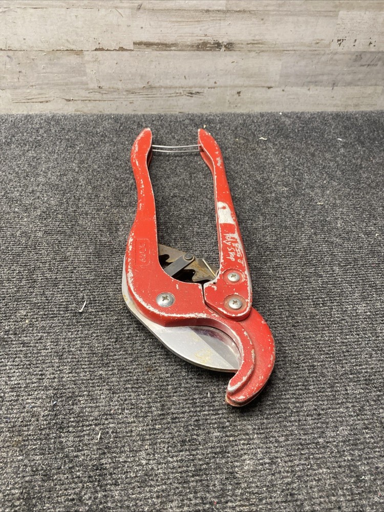 Used MCC 2" Ratchet Shears