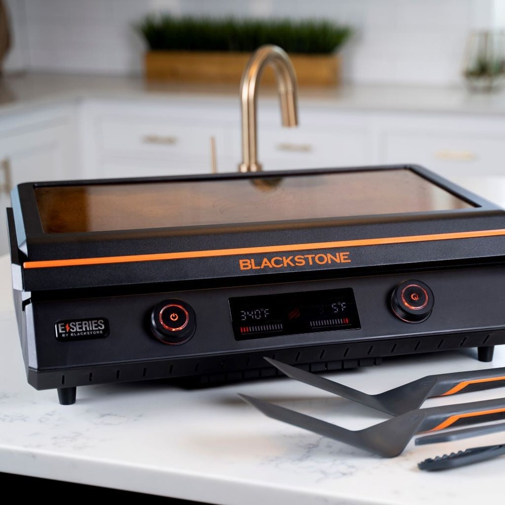 N ATLANTIC I 22' ELECTRIC TABLETOP GRIDDLE- 8001