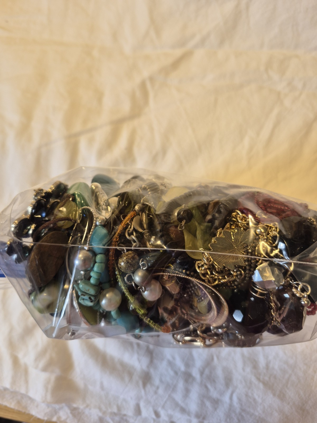 Neclace Lot (30) All Wearable