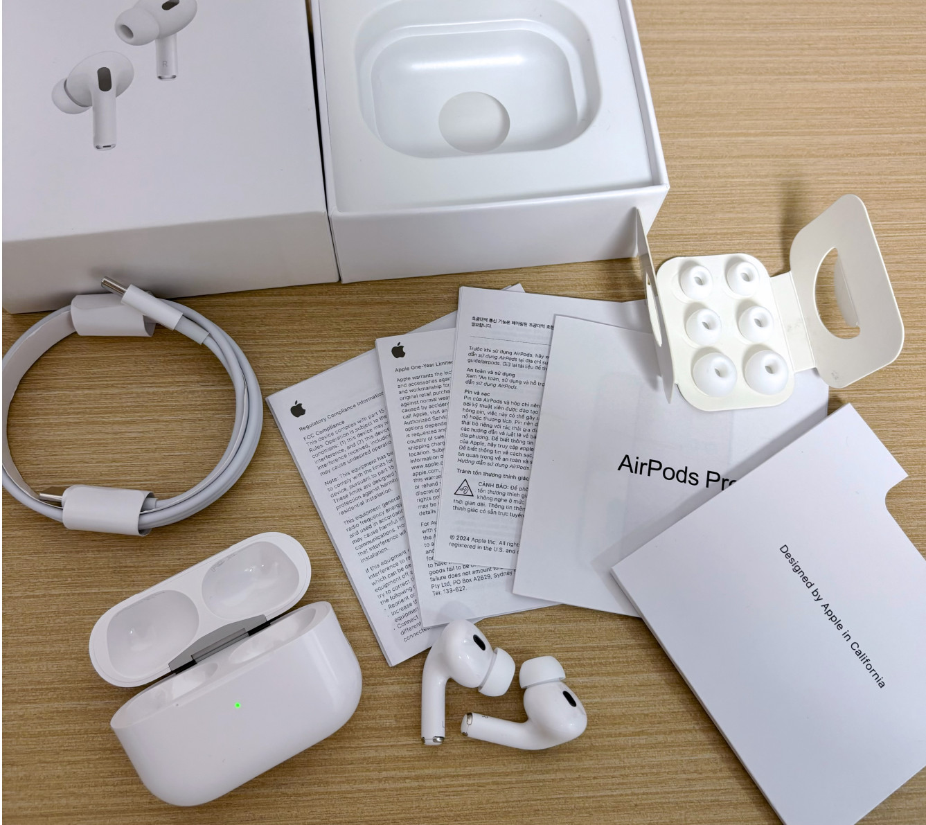 Apple Pro 2nd Generation Earbuds Earphones with MagSafe Charging Case US Ship.