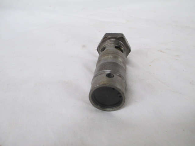 John Deere Valve (AA15342)