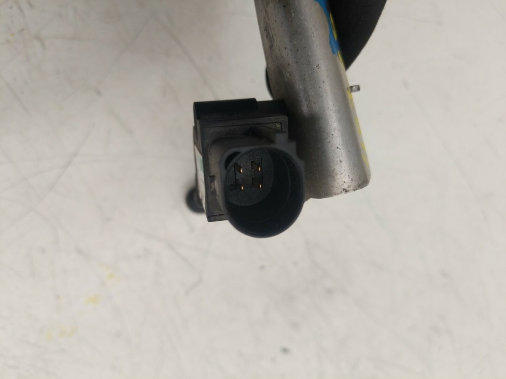 ⭕ 12-15 Model S Front Driver Side Air Ride Height Level Sensor Left 6006514-00-B