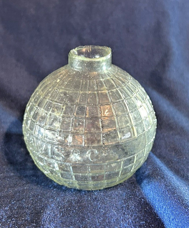 VERY RARE Globe lamp M. DAVIS & CO UNIVERSAL LAMP [ NOT TARGET BALL ]