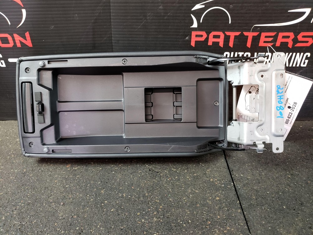 2017 SUBARU LEGACY FRONT CENTER FLOOR CONSOLE ARMREST BLACK TRIM CODE SBC20