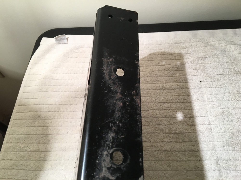 MTD Chipper / Shredder Engine Mounting Bracket 6810184