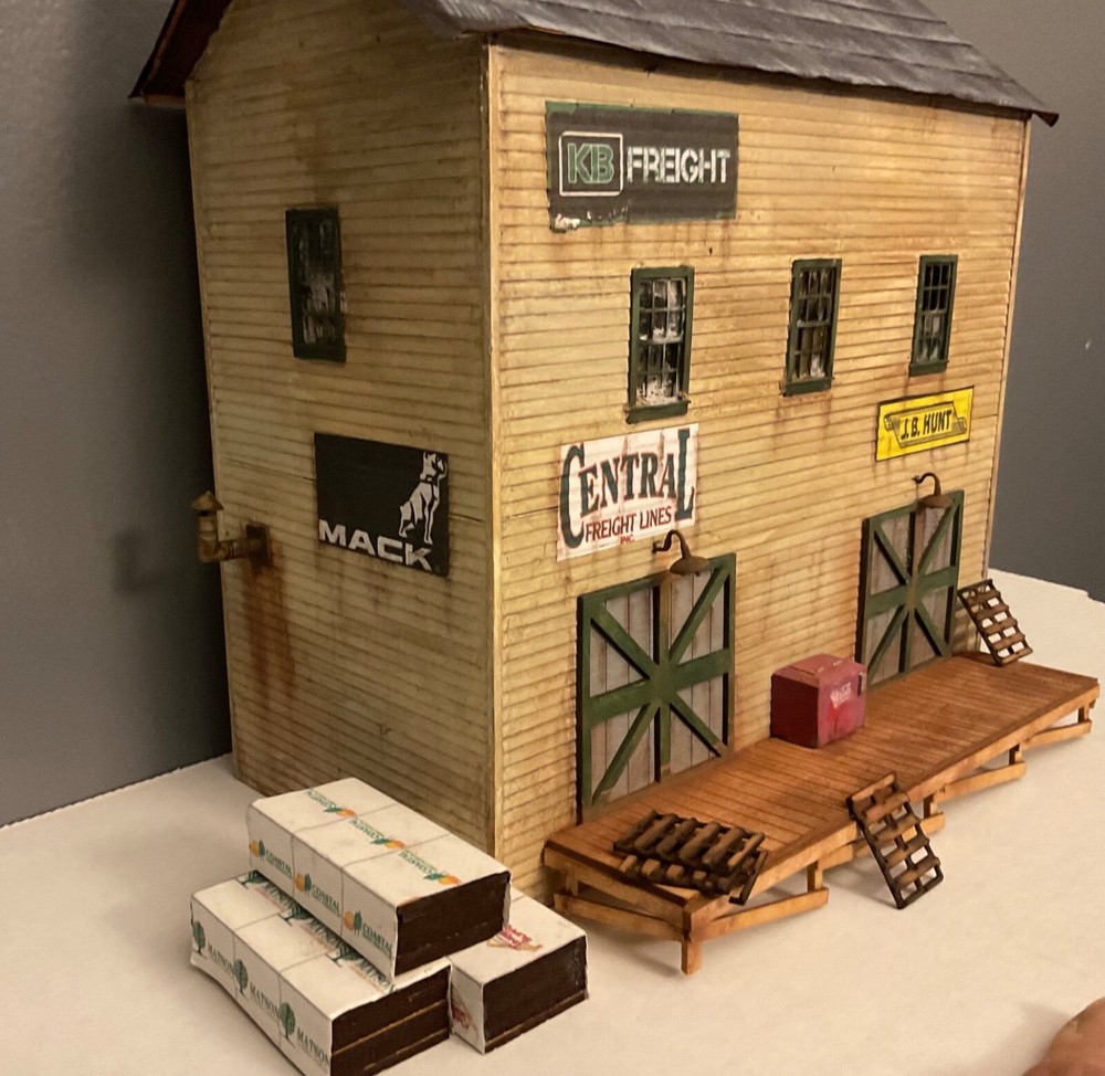 HO Scale KB Freight Structure Kit Laser Cut