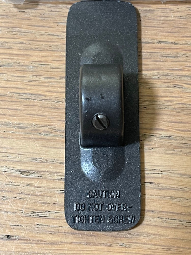 Vietnam Flag Memorial Plaques ( Solid Metal) (2)