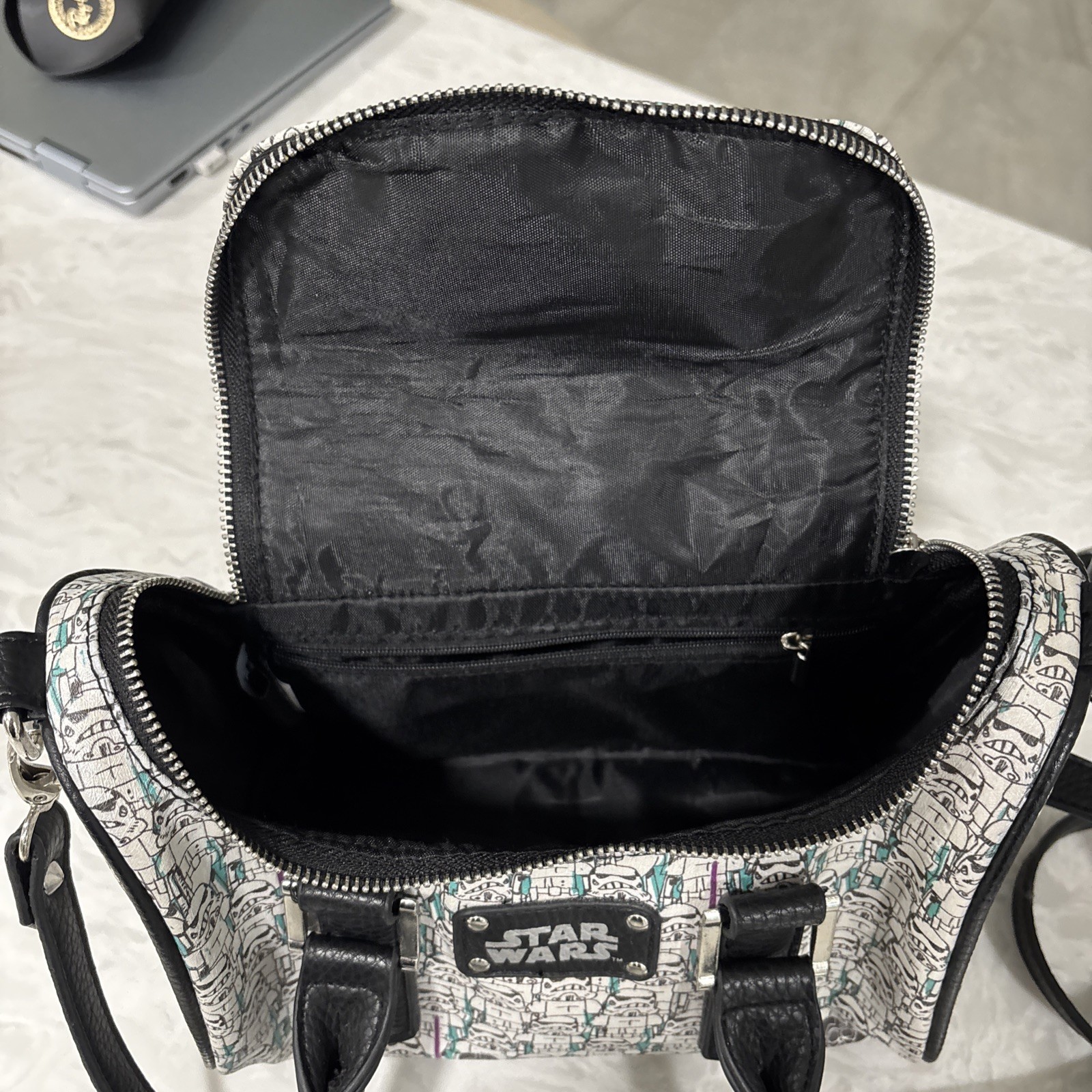 Star Wars Stormtroopers Darth Vader Print Handbag Bioworld Lucas Films Retired