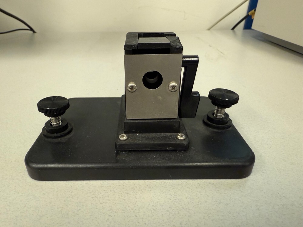 Agilent 8453 UV-Vis with Cooled cell mount, flow through cell, advanced software