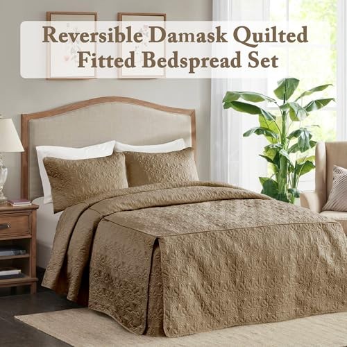 Quebec Split Corner Quilted Bedspread Classic King Khaki Fitted Bedspread