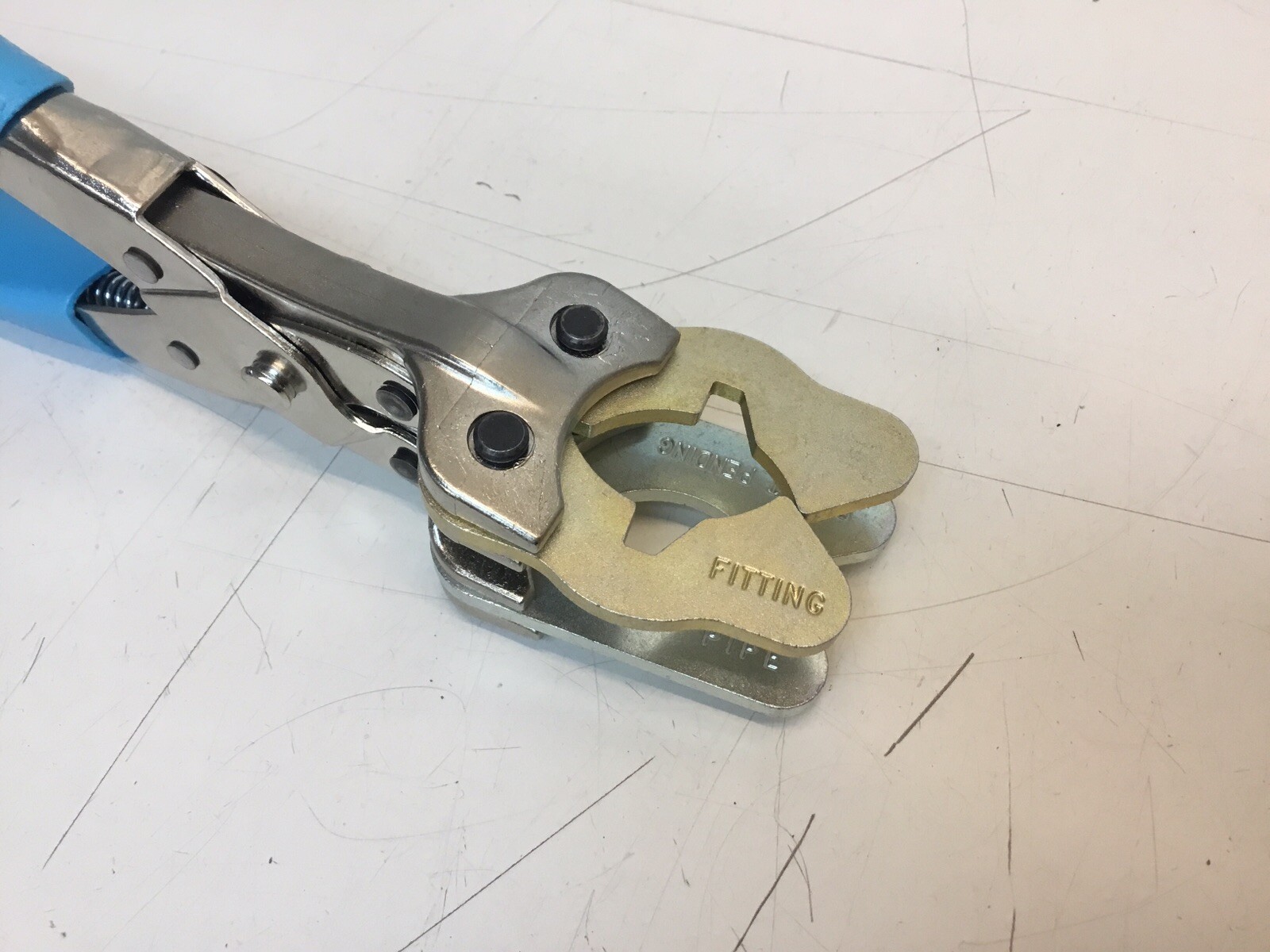 Sharkbite Prod3810 Push-To-Connect Fitting Removal Tool