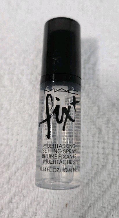 MAC Cosmetics 5 Piece Gift Set MACStack Mascara Fix+ Hyper Real Balm & Cleanser