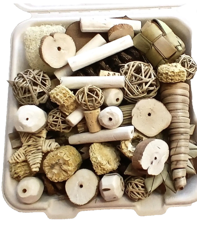 39 piece Foraging, Activity, Shredding Chew Box For Bird Rabbit Hamster Chin Rat