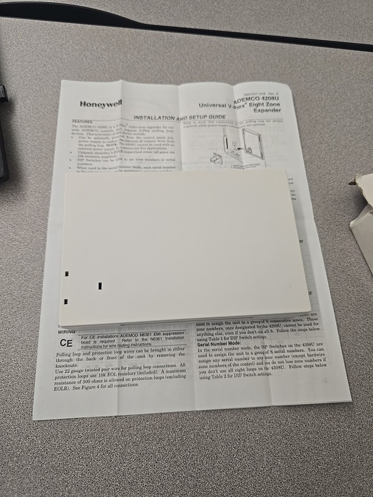 Honeywell 4208U V-Plex Universal 8-Zone Expander Module