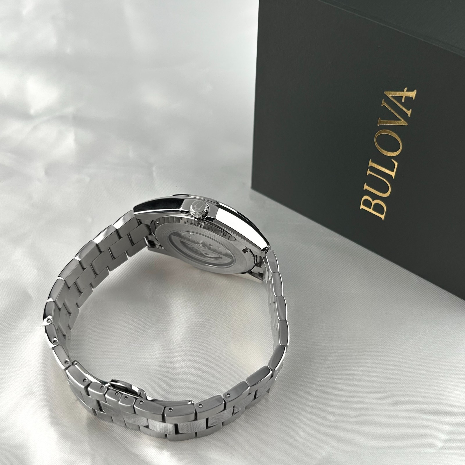 New w/box/Bulova Classic Surveyor 96A270 black Dial Men's Automatic Watch 42mm